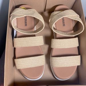 Bought shoes at Marshall’s , no longer need.